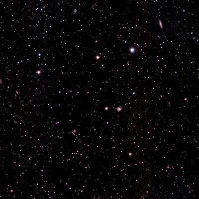 Amas de galaxies dans la constellation de la Vierge